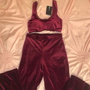 Fashion nova Velvet set